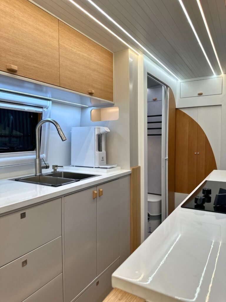 UP! Motorhome Sprinter 2025 (9)