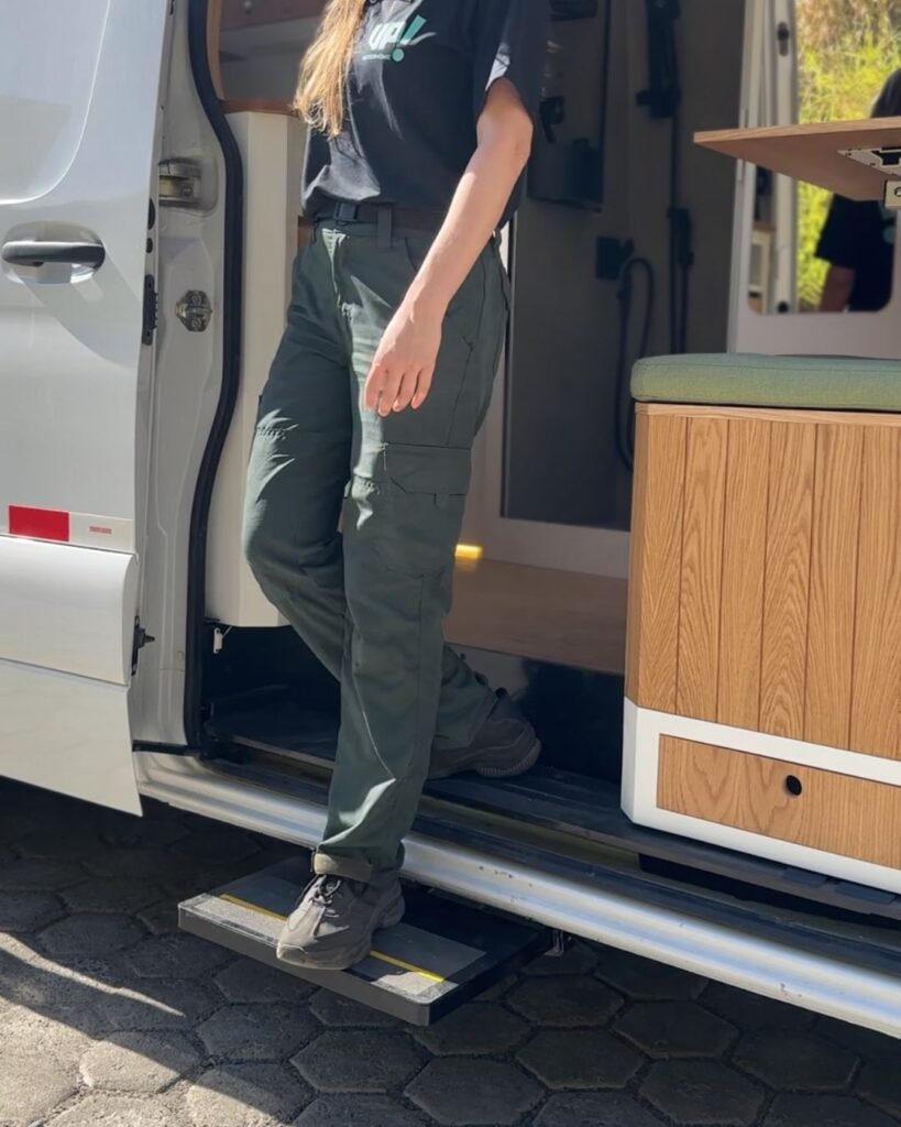 Motorhome Sprinter UP! Smart para família de 4 pessoas (14)