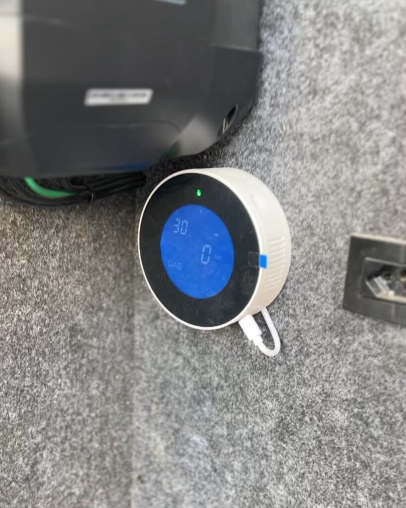 Motorhome Sprinter UP! Smart para família de 4 pessoas (26)