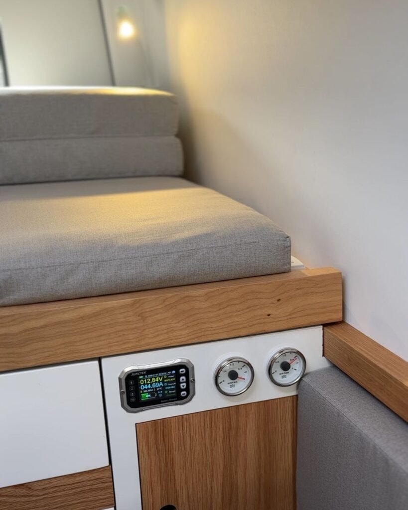 Motorhome Sprinter UP! Smart para família de 4 pessoas (8)